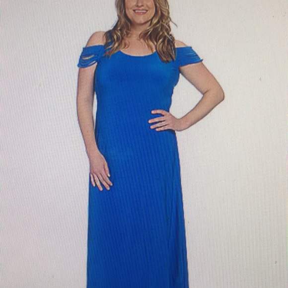 Dresses & Skirts - SUMMER Stretch Knit Maxi Dress LARGE ONLY